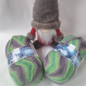 mit Silbereffekt "liebreizend"