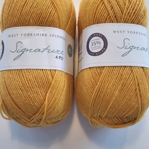 Signature 4ply Sunflower 1001